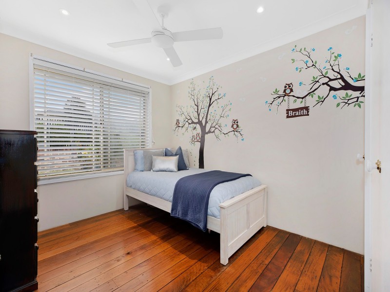 19 Scarborough Place, Bateau Bay NSW 2261