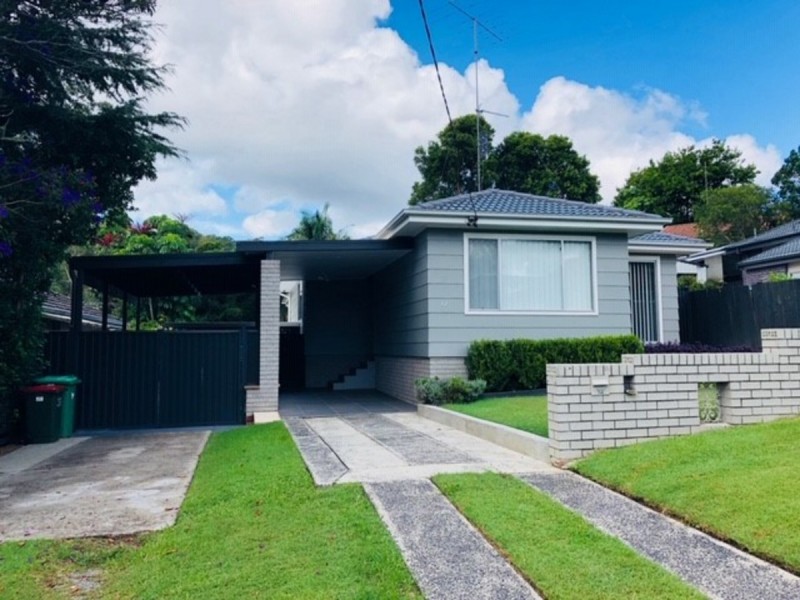 12 Craigend Street, Wyoming NSW 2250