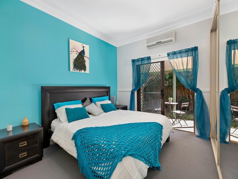 14 Laycock Street, Wyoming NSW 2250