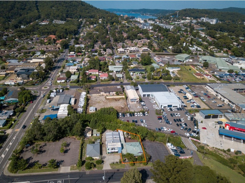 14 Laycock Street, Wyoming NSW 2250