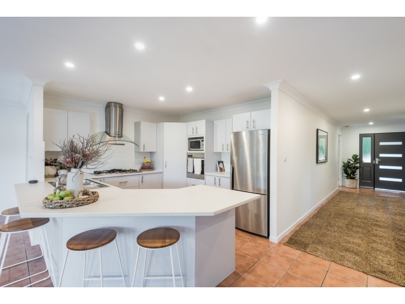 9 Clarence Road, Springfield NSW 2250