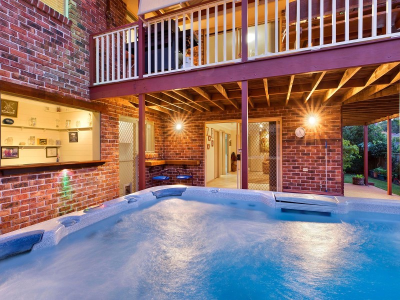 13 Rembrae Drive, Green Point NSW 2251