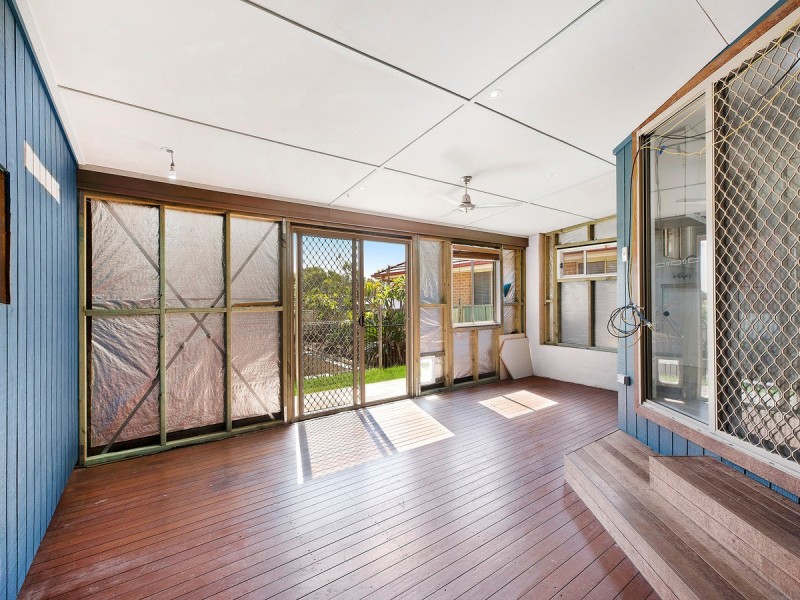 7 Patrick Street, Bateau Bay NSW 2261