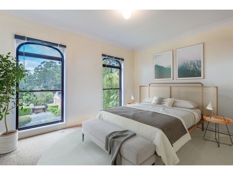 10 Dora Street, Lisarow NSW 2250