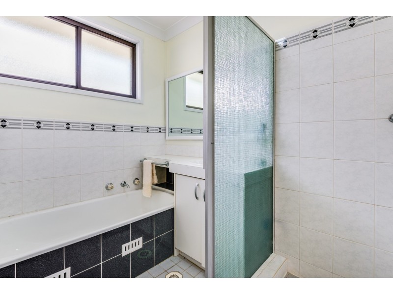 10 Dora Street, Lisarow NSW 2250