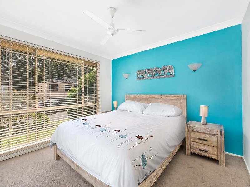 2 Lachlan Place, Berkeley Vale NSW 2261