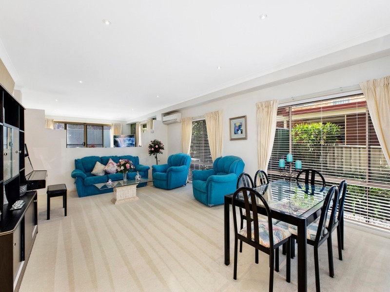 14 Bannister Drive, Erina NSW 2250