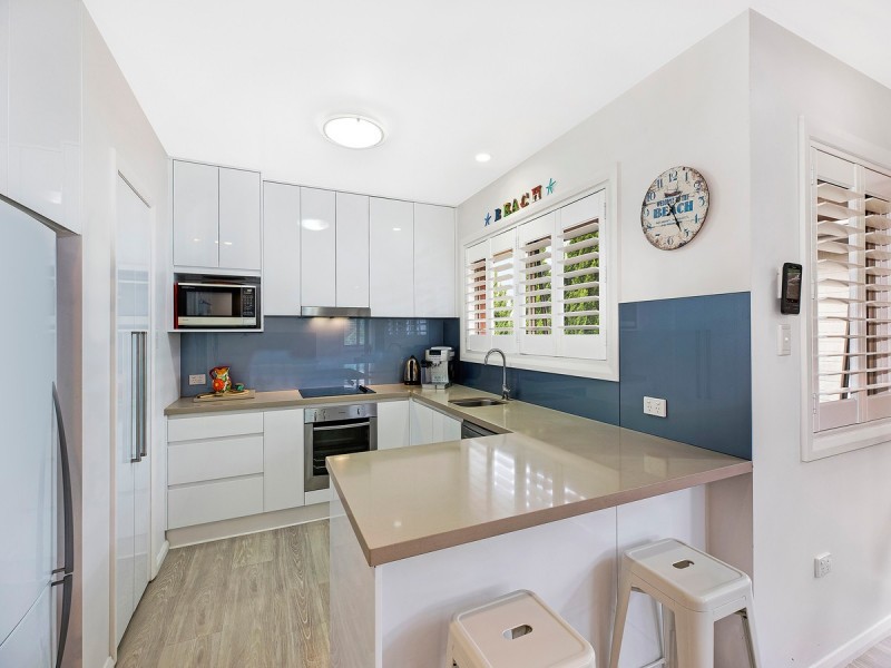 2/7 Ocean Street, North Avoca NSW 2260