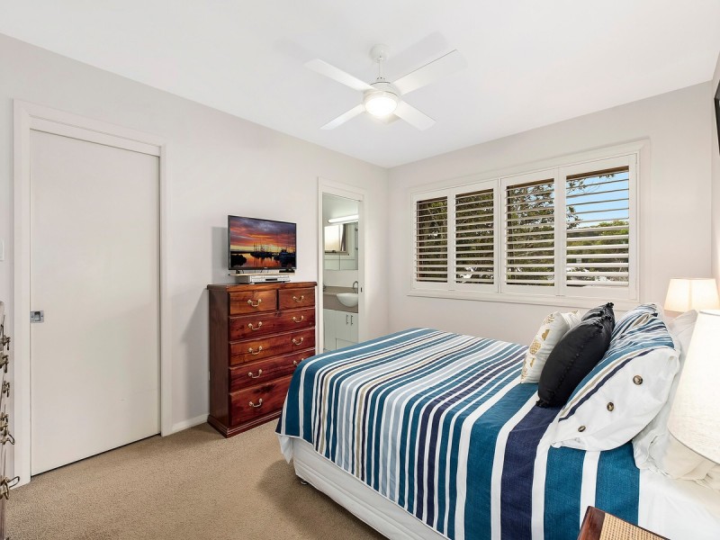 2/7 Ocean Street, North Avoca NSW 2260