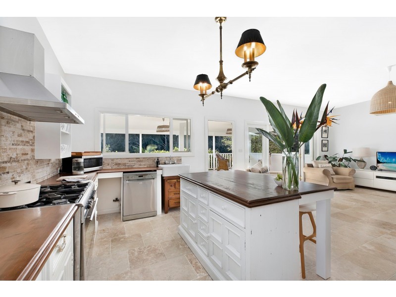 49 Lakeside Parade, The Entrance NSW 2261