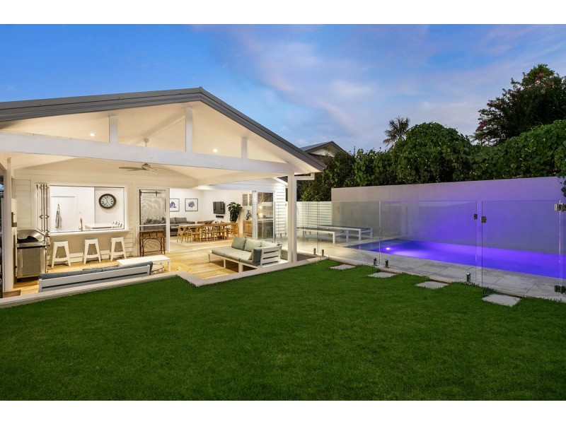 334 The Round Drive, Avoca Beach NSW 2251