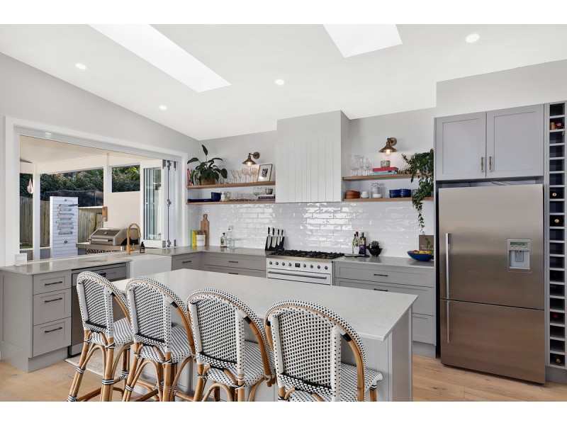 334 The Round Drive, Avoca Beach NSW 2251