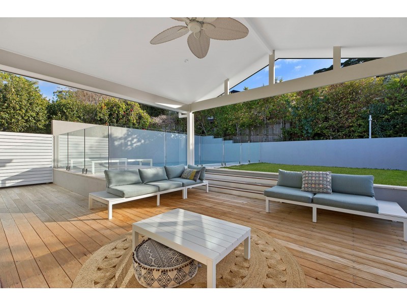 334 The Round Drive, Avoca Beach NSW 2251