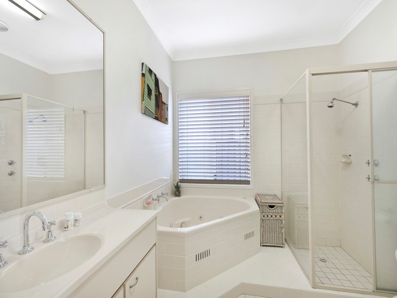 5 Avia Avenue, Erina NSW 2250