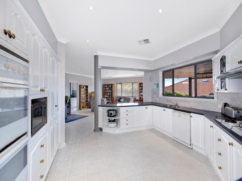 6 Windemere Drive, Terrigal NSW 2260