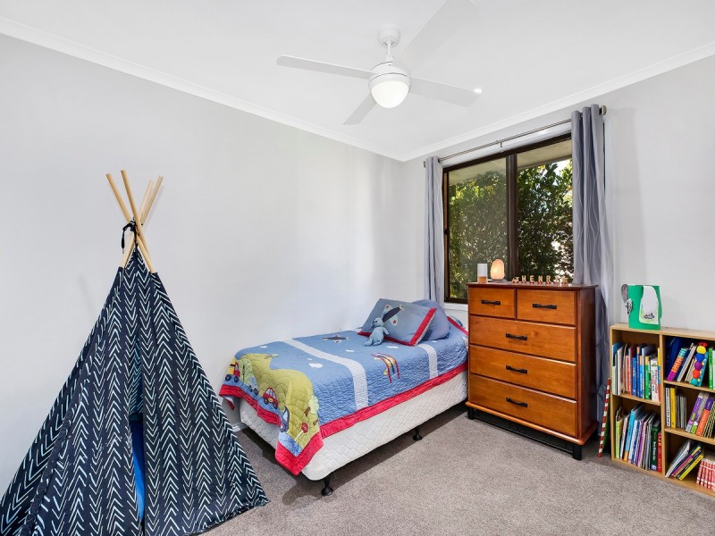 160 Cresthaven Avenue, Bateau Bay NSW 2261