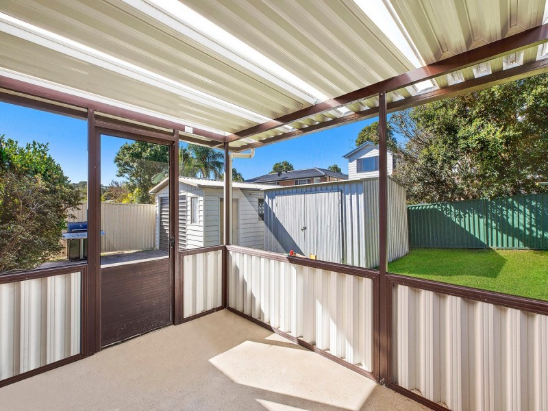 160 Cresthaven Avenue, Bateau Bay NSW 2261