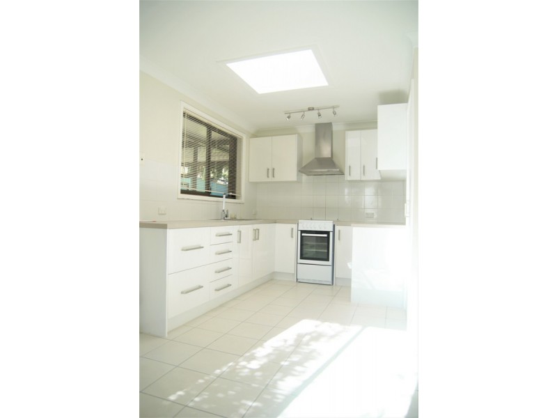 8 Yuroka Close, North Gosford NSW 2250