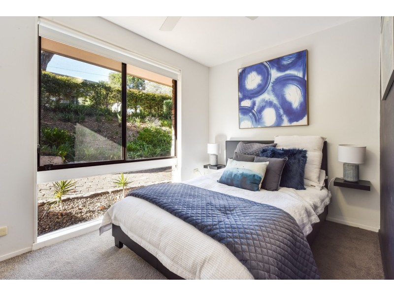 11 Elizabeth Street, Wyoming NSW 2250