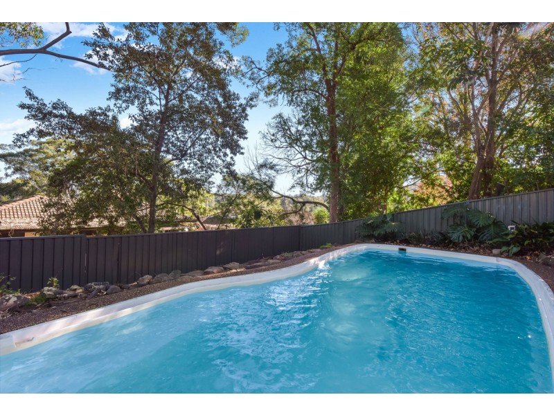 11 Elizabeth Street, Wyoming NSW 2250