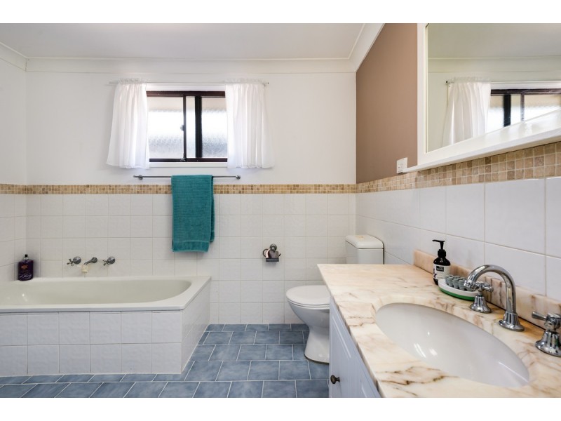 62 Digby Road, Springfield NSW 2250