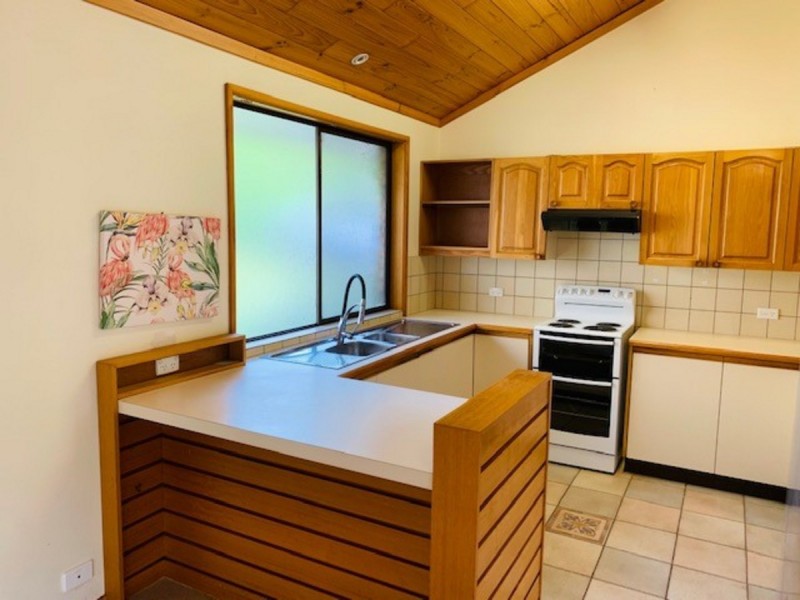 85 Surf Rider Avenue, North Avoca NSW 2260