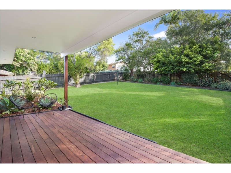 6 Marshdale Road, Springfield NSW 2250