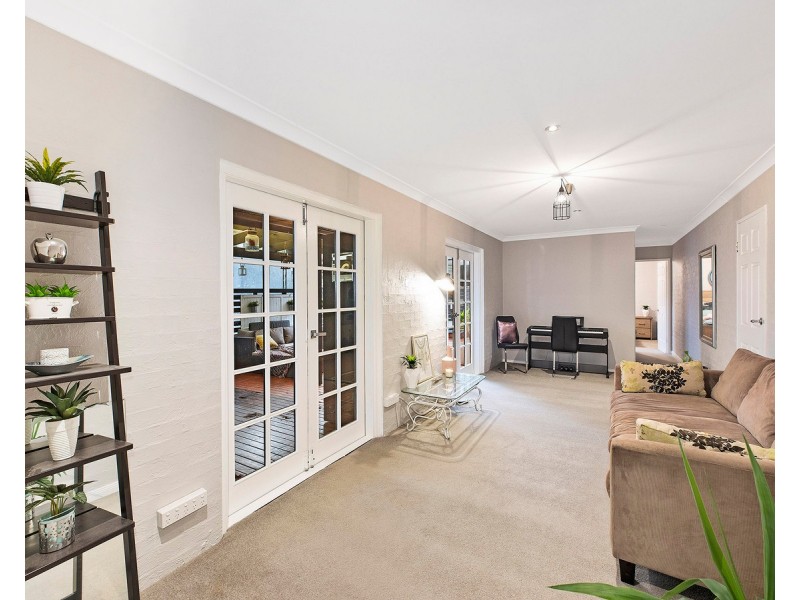 36 Barkala Street, Lisarow NSW 2250