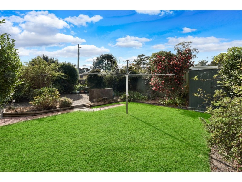 53 Day Street, Wyoming NSW 2250