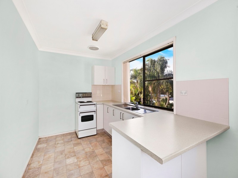 34 Watson Avenue, Tumbi Umbi NSW 2261