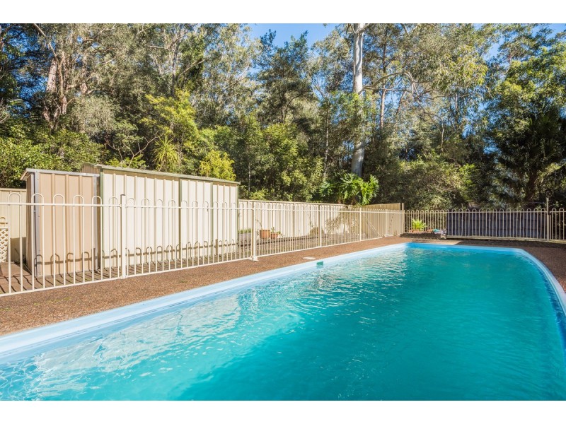 2 Coulter Street, Wyoming NSW 2250