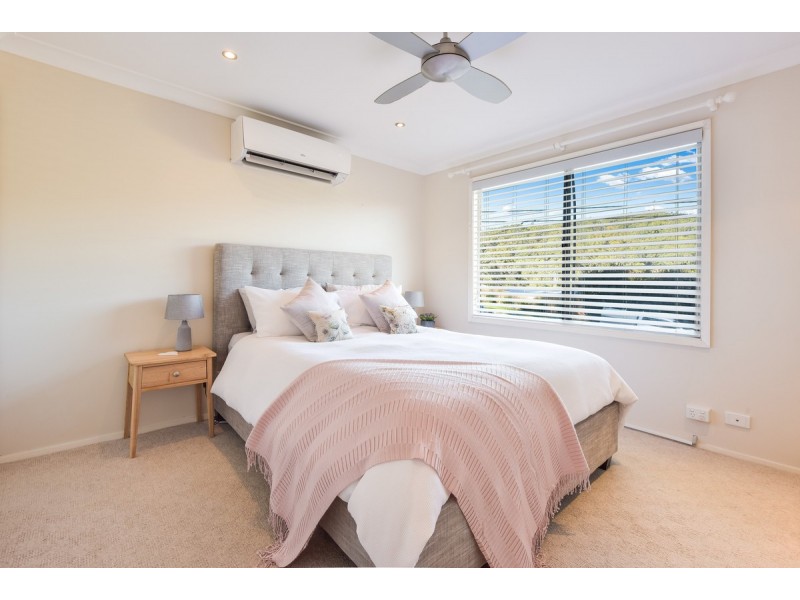 19 South Crescent, North Gosford NSW 2250