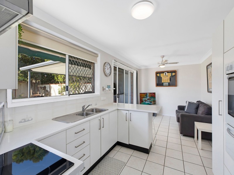 30 Shortland Avenue, Killarney Vale NSW 2261