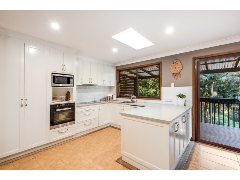 38 Rain Forest Road, Wyoming NSW 2250