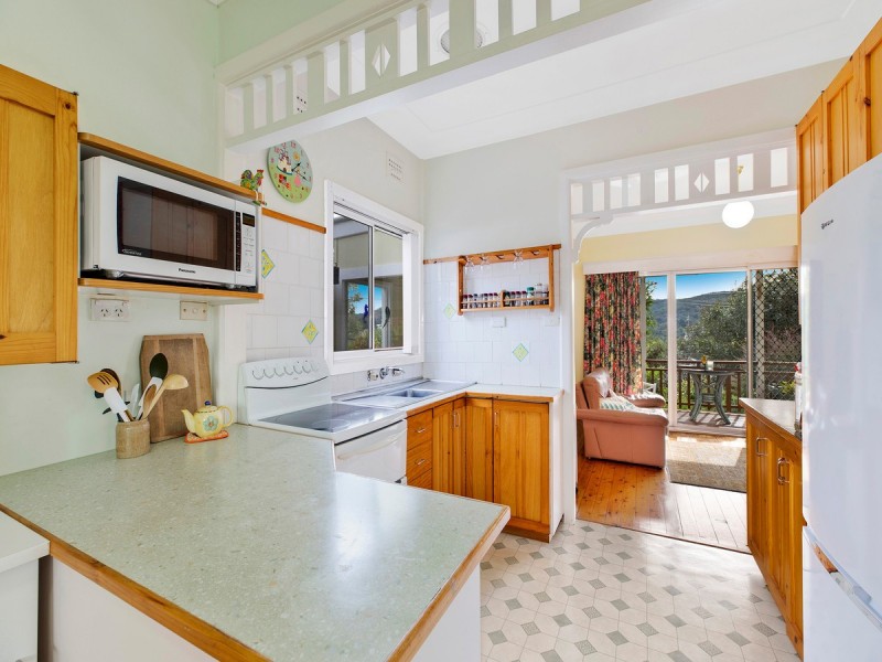 14 Barree Avenue, Narara NSW 2250