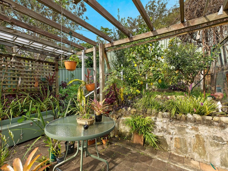 14 Barree Avenue, Narara NSW 2250