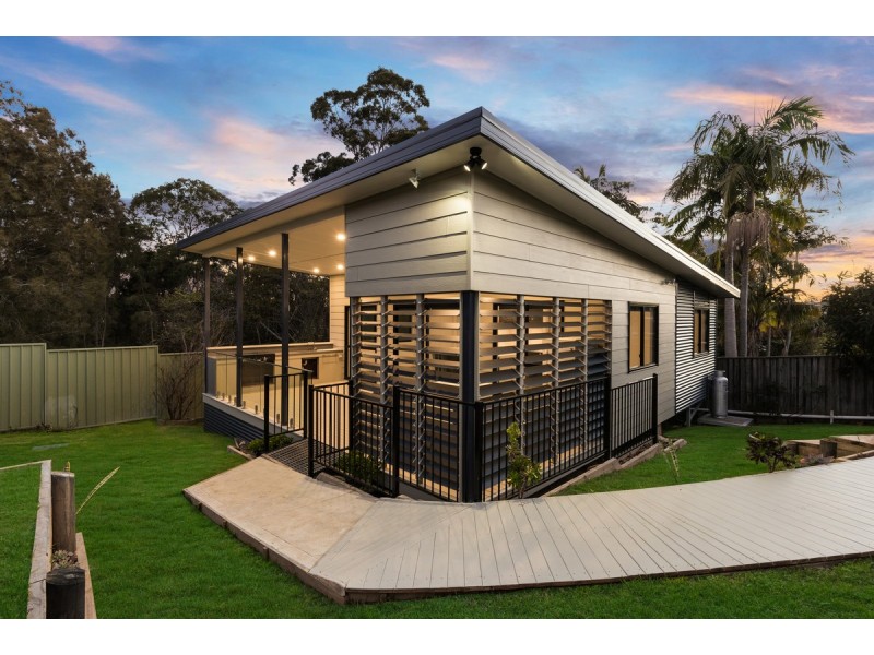 12a Newcastle Street, Springfield NSW 2250