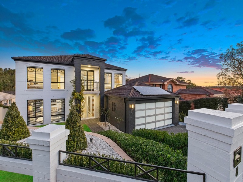 8 Stringybark Close, Terrigal NSW 2260
