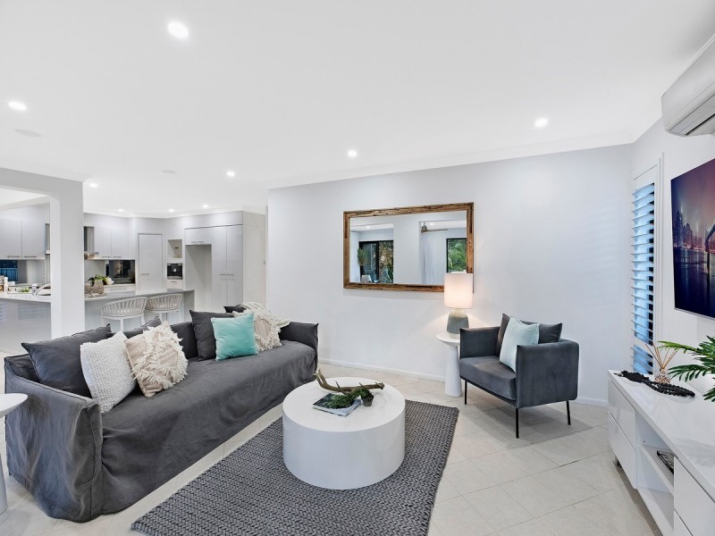 8 Stringybark Close, Terrigal NSW 2260