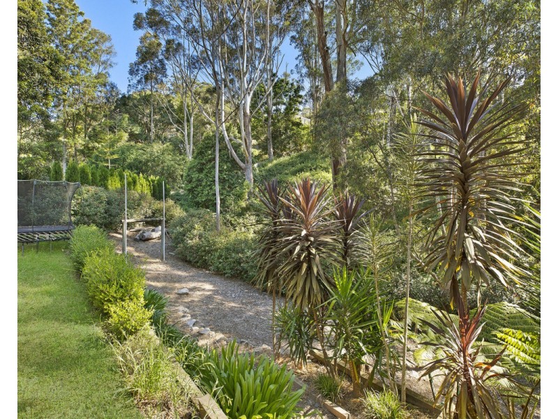 15 Rengbari Place, Avoca Beach NSW 2251
