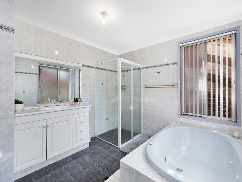 77 Alan Street, Niagara Park NSW 2250