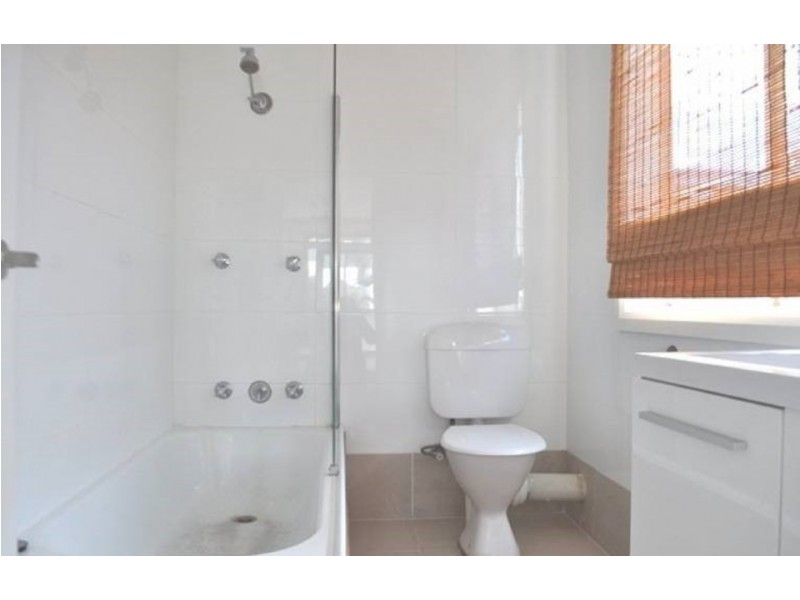 1/23 Bundara Avenue, Wamberal NSW 2260