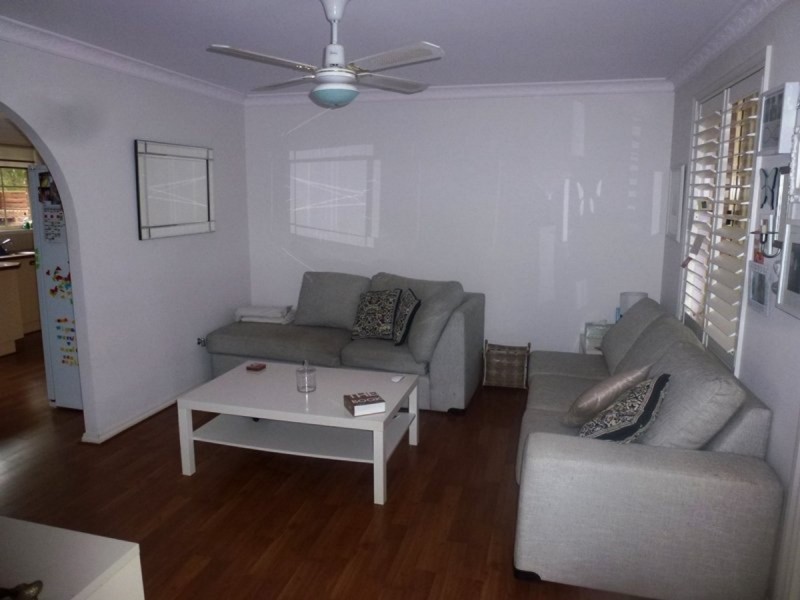 2/7 Bellbrook Close, Green Point NSW 2251