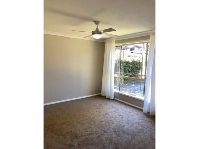 33 River Street, Springfield NSW 2250