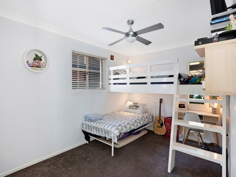 33 Reeves Street, Narara NSW 2250