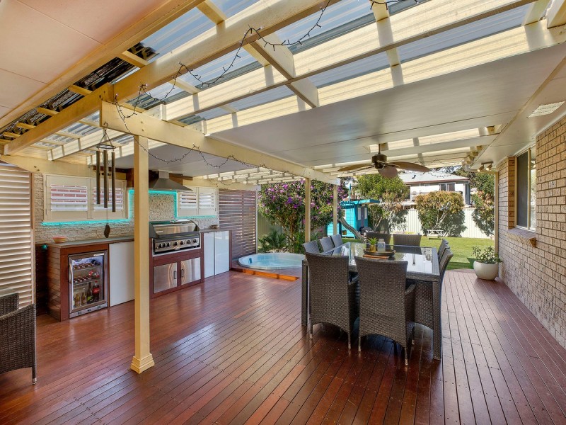 33 Reeves Street, Narara NSW 2250