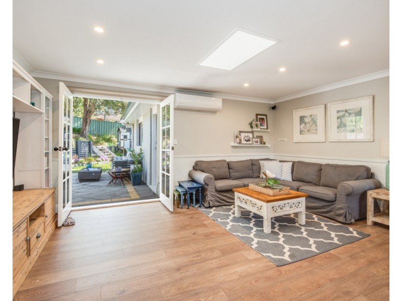 28 Fragar Avenue, Wyoming NSW 2250