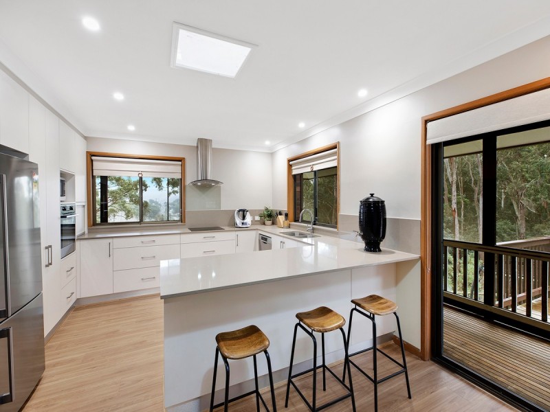 27 South Crescent, North Gosford NSW 2250