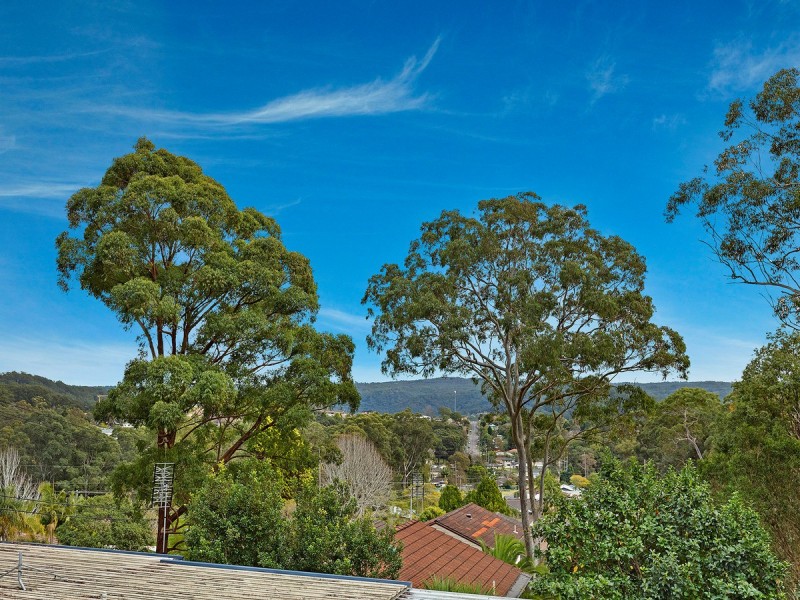 27 South Crescent, North Gosford NSW 2250