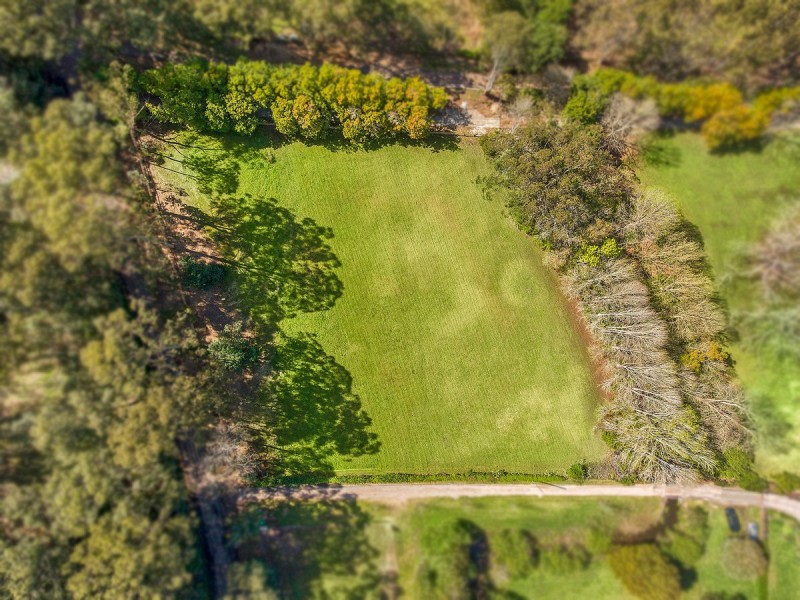 18 Erina Valley Road, Erina NSW 2250